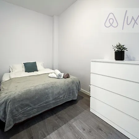 Modern King Bed Fast Wifi Relax Oslo