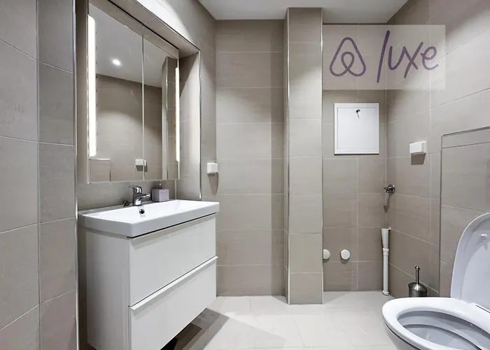 Modern King Bed Fast Wifi Relax Oslo