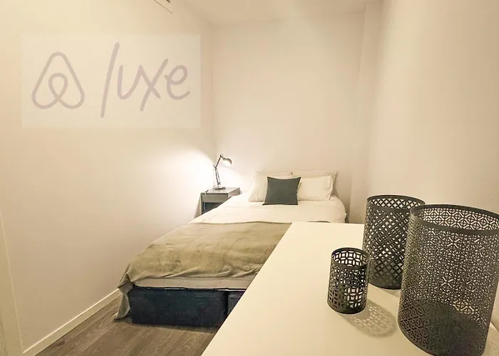 Modern King Bed Fast Wifi Relax Apartment