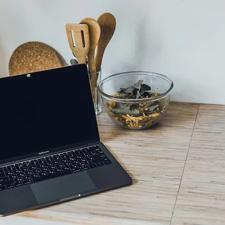 Modern King Bed Fast Wifi Relax Oslo